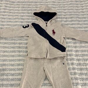 Heather Gray/beige Hoodie and Sweatpants Set with Navy Accents